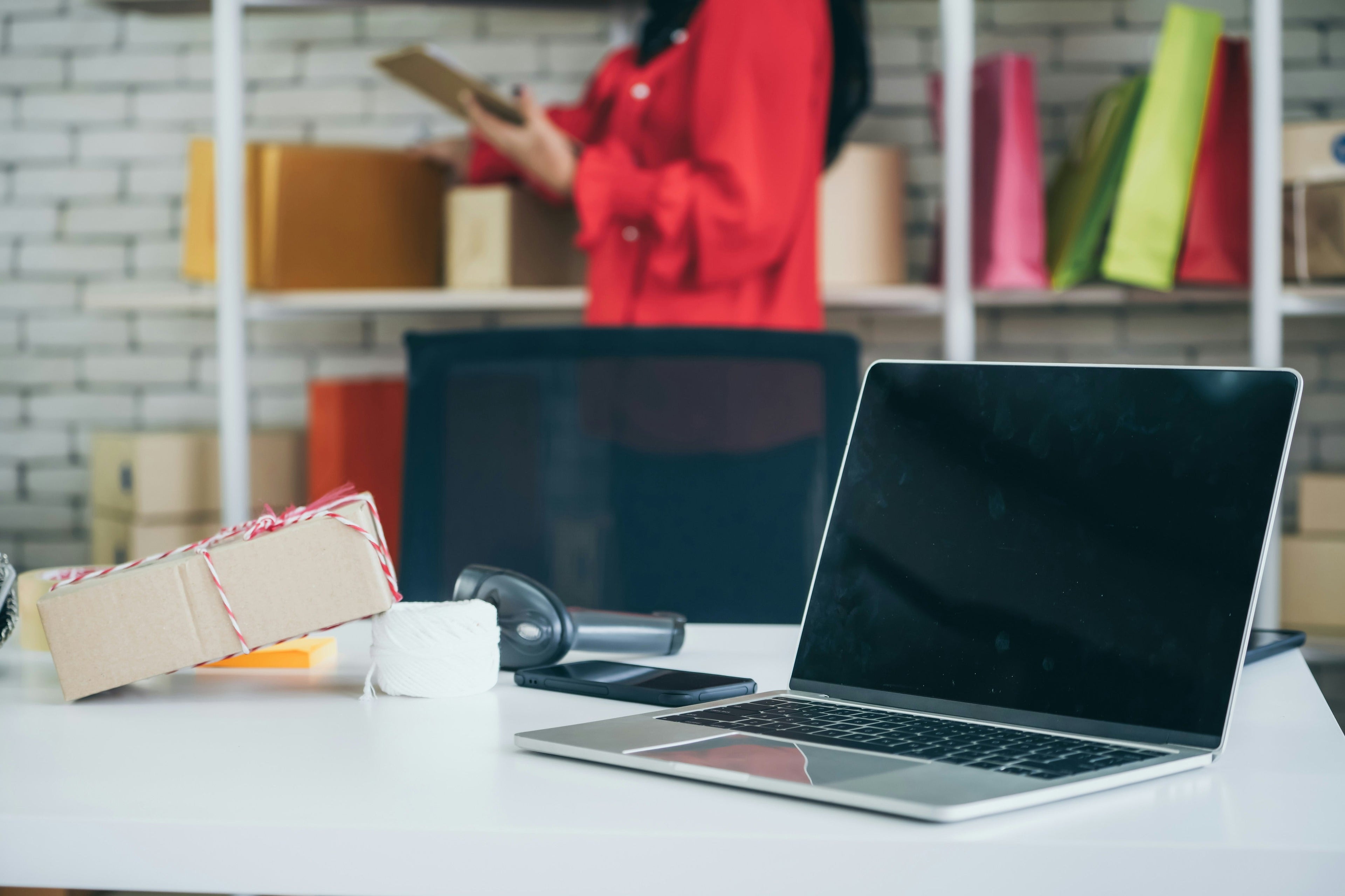 Shipping labels and workflow desk supporting what happens when SEO is an afterthought in Shopify migrations